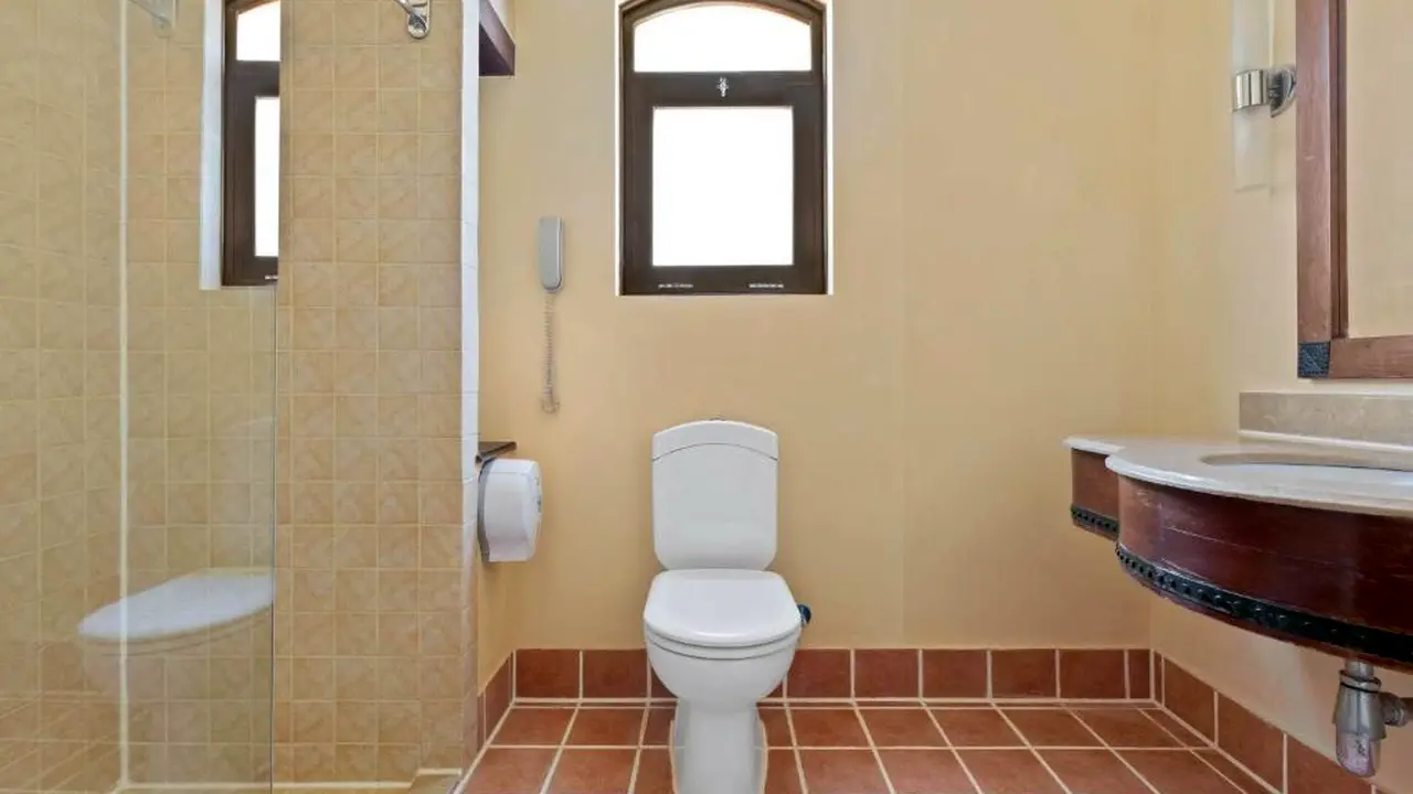 الفندق راديسون بلو - القصير